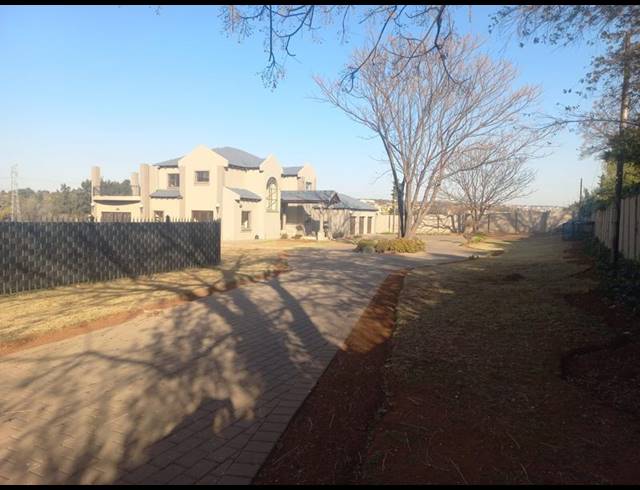 4 BEDROOM PROPERTY TO RENT IN RASLOUW